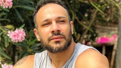 التستيرون حاسس طليقته بتخونه .. محمد عطية يثير الجدل بمنشور صادم 