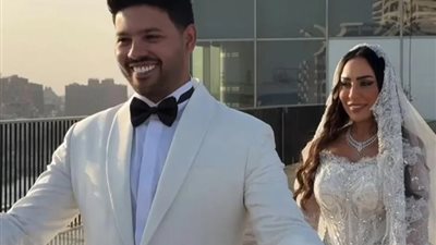 محمد شاهين يحتفل بزفافه على المنتجة الإماراتية رشا الظنحاني في أجواء فنية 