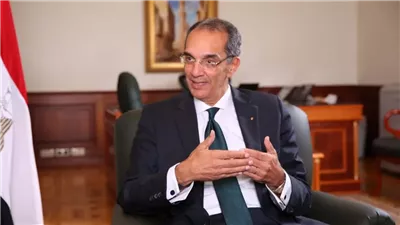 وزير الاتصالات: حريق سنترال رمسيس ليس مدبرًا.. وخدمات الإنترنت وATM تعود قريبا