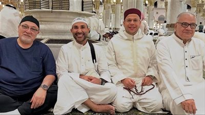 اللهم اجعلنا من أهل القرآن ..أحمد سعد يشارك جمهوره فيديو قراءة القرآن