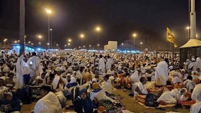 الكل سواسية.. حكم المبيت بالمزدلفة ومقدار الوقت الذي يتحقق به