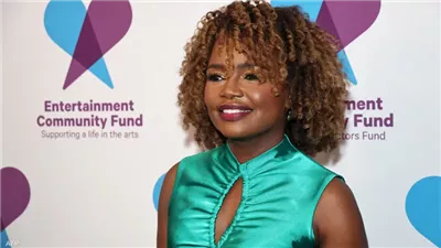 كارين جان بيير تغادر الحزب الديمقراطي وتُشعل الجدل بكتابها الجديد