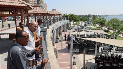 سكرتير عام مساعد بنى سويف يتفقد عدد من الحدائق والمتنزهات استعدادا للأضحى 