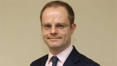 جاريث بايلي..السفير البريطاني وسر حبه وعشقه للثقافة والأكل المصري