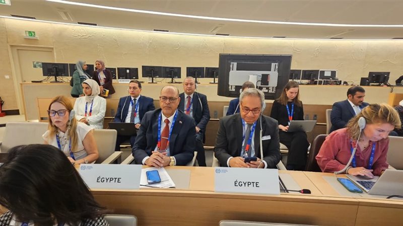 وزير العمل في جنيف