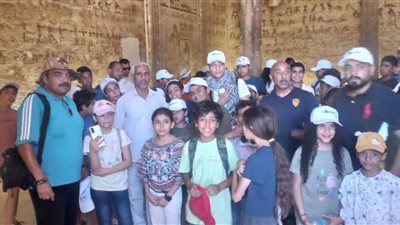 المنيا تستقبل وفد “Kids Camp” في جولة سياحية بالمناطق الأثرية لتعزيز الهوية 