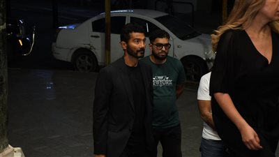 وصول خالد النبوي و فيفي عبده لعزاء سميحة أيوب بمسجد عمر مكرم 