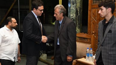 وزير الثقافة يقدم واجب العزاء فى الفنانة القديرة سميحة أيوب  