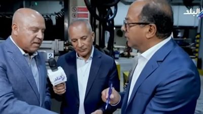 إقالة وزير النقل لمسؤول على الهواء... شو إعلامي أم عدم دراية بالقانون؟