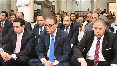 محافظ الفيوم يؤدي صلاة عيد الأضحى المبارك بمسجد ناصر الكبير