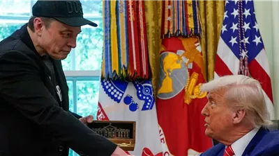 في محاولة لاحتواء التوتر المتصاعد.. مكالمة هاتفية مرتقبة بين ترامب وماسك