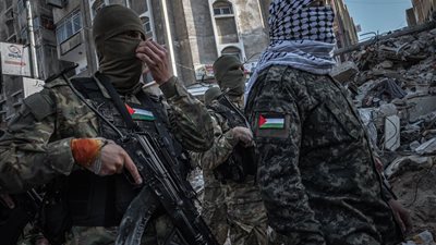 في أول أيام العيد.. إصابة 12 جنديًا إسرائيليًا في كمين للمقاومة بخان يونس