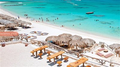 السياحة تعلن الطوارئ خلال العيد لمتابعة السائحين والحجاج وتخصص أرقام للشكاوى 