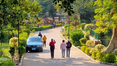  إقبال جماهيري على الحدائق والمتنزهات في ثاني أيام عيد الأضحى