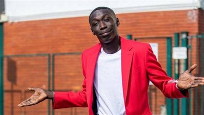 بعد توقيفه من السلطات الأمريكية.. من هو ملك التيك توك الصامت 