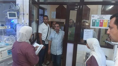 وكشل صحة أسيوط يوجه بعدم تكدس المرافقين أمام العناية المركزة 