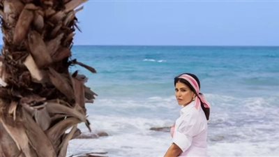 جومانة مراد بإطلالة صيفية أنيقة سعرها في متناول الجميع