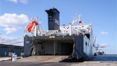 انتعاشة بحركة تداول سفن البضائع الأوروبية في ميناء دمياط 