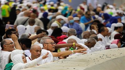 رئيس البعثة الطبية يشيد بالخدمات المقدّمة للحجاج المصريين