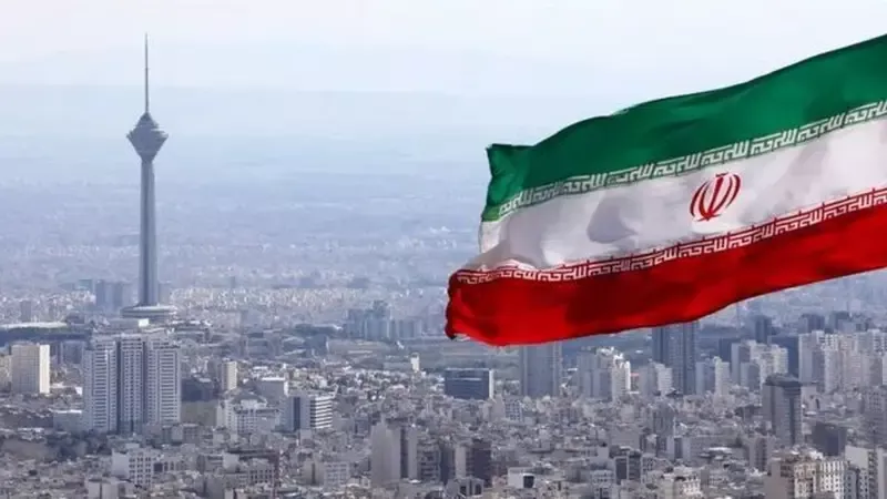 إيران