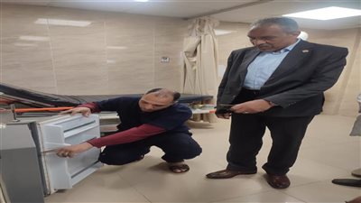 محافظ مطروح يُقيل نائب رئيس مدينة براني ويحيل مدير النظافة للتحقيق 