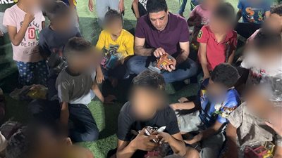 نائب محافظ سوهاج يشارك أطفال مؤسسة البنين للأيتام احتفالات عيد الأضحى