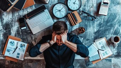 كيف تستعيد نشاطك بعد عيد الأضحى وأكل الفتة؟.. طبيب يوضح|خاص