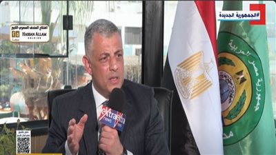 محافظ الإسماعيلية: الدولة تبذل جهودًا حثيثة لضبط الأسواق ومواجهة جشع التجار