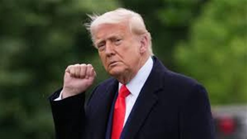 الرئيس الأمريكي دونالد