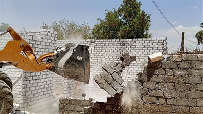 إزالة 19 حالة تعدٍ على الأراضي الزراعية وأملاك الدولة بالفيوم