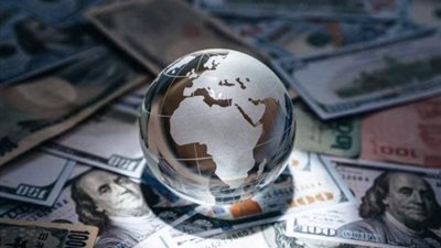 هل يتأثر الاقتصاد العالمي سلبيا بسبب أحداث فنزويلا؟.. خبير يجيب 