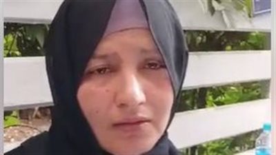 من الكفن للحياة.. قصة أم شيرين بين معجزة البنت ووجع المرض