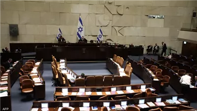 المعارضة الإسرائيلية تُقدّم مشروع قانون لحل الكنيست لإسقاط حكومة نتنياهو