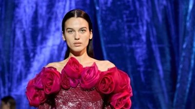 اليوم العالمي للورود الحمراء.. عندما يلتقي سحر الطبيعة بلمسة الموضة