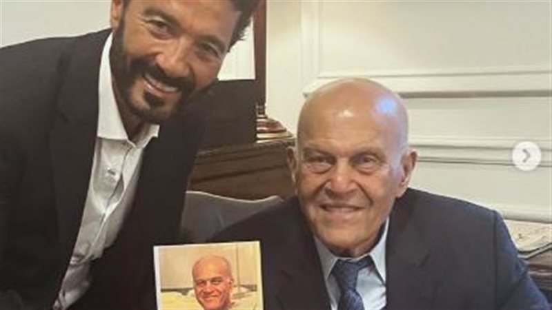خالد النبوي مع الدكتور