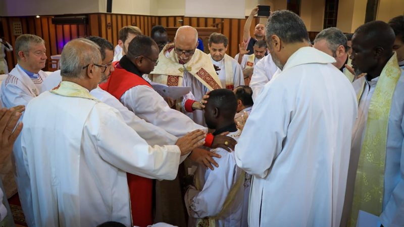 رسامة قساوسة 