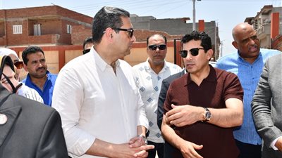 وزير الشباب والرياضة ومحافظ دمياط يتفقدان منشآت مركز شباب التوفيقية