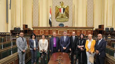 حقوق الإنسان بـ