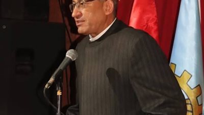 أوائل الابتدائية والإعدادية الأزهرية بالغربية يتلقون التهاني من رئيس المنطقة