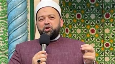 تنفيذا لقرار نقله من عمرو بن العاص..شاهد الظهور الأول للشيخ يسري عزام من أسوان