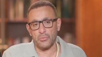 قعدت سنة و8 شهور ما بشوفش .. أحمد السقا يكشف عن أسوأ إصابة له