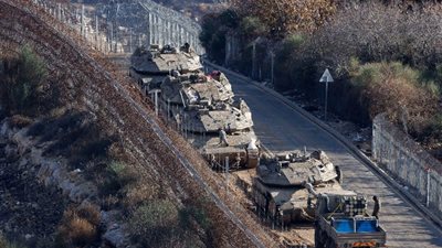 اقتحام اسرائيلي لبلدة بريف دمشق يسفر عن استشهاد مدني واعتقال 7 آخرين