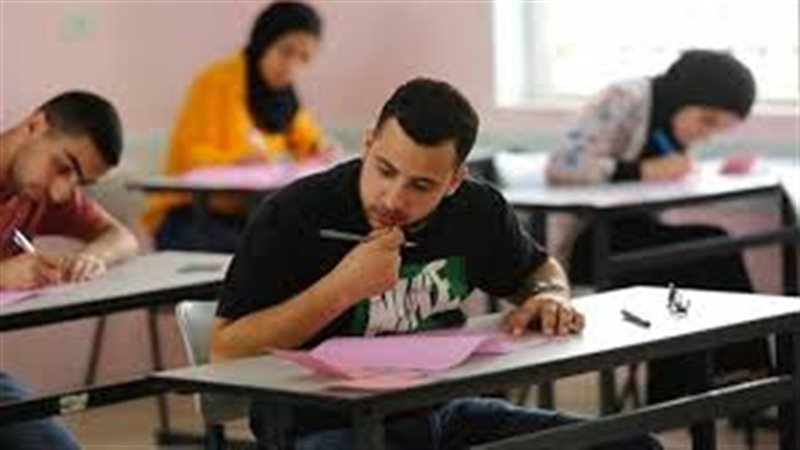 امتحانات الثانوية