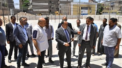 محافظ أسيوط يتفقد السوق الحضري الجديد بنادي الشبان المسلمين تمهيدًا لافتتاحه