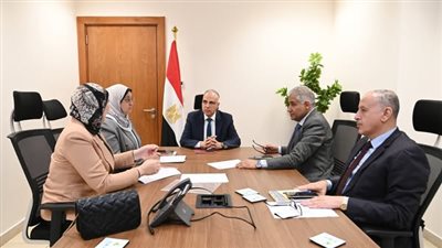 وزير الري يوجّه بسرعة فحص مشروعات خدمية بعد لقاء مع النواب