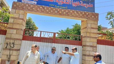 محافظ الشرقية يتابع جاهزية لجان الثانوية العامة ويؤكد على توفير بيئة آمنة 