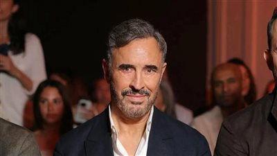 كاظم الساهر يلفت الأنظار في أحدث ظهور له.. والجمهور يلاحظ تغير ملامحه