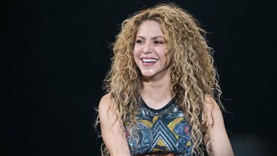 شاكيرا تتحدث عن معاناة المهاجرين في أمريكا: نعيش في خوف دائم