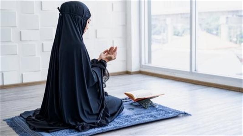 المرأة في الصلاة