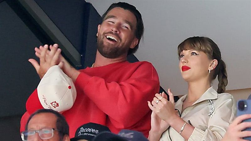 تايلور سويفت وحبيبها